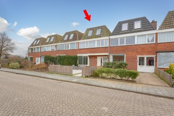 sha256:8a1c18b33564072f65b600ac1e128ef20f26109973c0962470d2721bc11f78ac