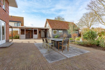 sha256:8d7de96246d15700fe57af48020ee872cf535feb0cd8ce3e64d27bb0f83cd2c3