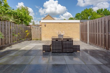 sha256:9a2970b0bba14e365a7ac89bc7ed3ff72a2b3fbd088a9125df2de097d1ea8fbe