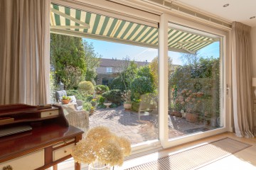 sha256:9d4e331e05b226d5a61b1a373b2ccc2a1e86c0cde3950d85207522c3656fddf1