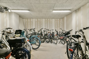 sha256:a183a2a72e315508c3827d70b3a52d6a3c5eb4f7666b46860d20b0335c747505