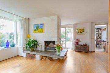 sha256:a2ef9bc7a1be5a81ff2668698dac2871711ca5f42c0394bca5989ef1770b9847