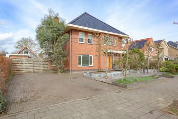 sha256:a52921050f040fb0406ba2be1522bfc0d8cad746b70ee96adf4ac64dd0f75f57