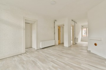 sha256:a608144a2ad43de042a7b9910c4582dc4e26850116f50a4eb6068c58dbcb9002