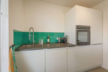 sha256:a9d126c0473f16bc2141f596c4a82a5cb0f7b8fd94c3d608a416bb9e077810c3