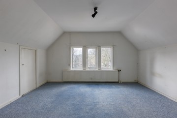 sha256:aa71a5cb49faa813fa5df149b27da245ff02dc8a3453c1cdc746a76c9761a862