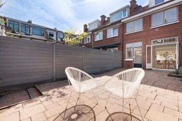 sha256:ab05fffad5f2d7db6e9c7453c033413fef33f0bd9e7498853ce637ad4a3cbb81