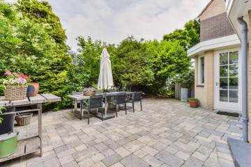 sha256:ad03dead9d638c4d68dcc2098f7c3ad5cc68e4f88956da16054ced5cea399bff