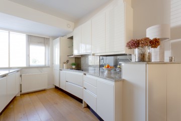 sha256:b70de87793045f49f1f3d61c57262fb1b26e989f0b7055a02a3a3de3c37d1e66