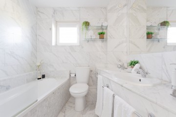 sha256:b7afc8c42c8887c4d7cfc9b72e97f23a8e074e96fdba963c2a116ab397df2ec9