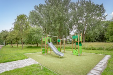 sha256:ba43bea562da2dee5a5a3aedfd2fa26a3c0dcfad638bd72c3154270b0612fb24