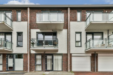 sha256:ba6d7059065aa7c8d014dcba4dfbc68adf94ff948c6742e78d578e8686fb84ab