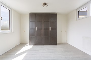 sha256:c19550e66bead8b0420fe15bd546f02249bf810ef4dd9b4b2fb3674a5d3e82c5