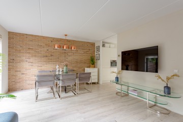 sha256:c463450b7bd4629728c07ac5bf96d6164dc71f29f48505deab6c36c9ae8feed4