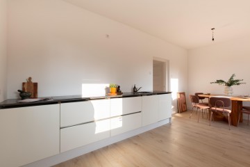 sha256:c78eb11f283c1cf8af83611c4362a77c4707d2f44c77762448893212ad6001f5