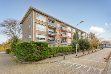 sha256:c9bd9247f0886c7fd2f8154ff74ae4da8541c0ae360cbb8b8e973841c166be39