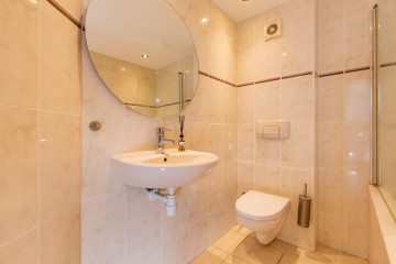 sha256:ca9977dd5ce5cf1362a0d14e9aa9128fd0f8049029d1403800cc9c636b2019b6