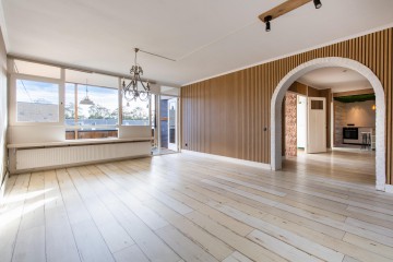 sha256:d0f3302e21897f4de3e4476515334d1d8d08209e2a97818430ac73c1b9f27504