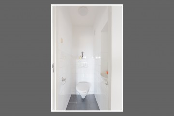 sha256:d1588a368a498f1b0fe7c102b816aebc18bf4d84ba18a5a36b0a752d9030d25f