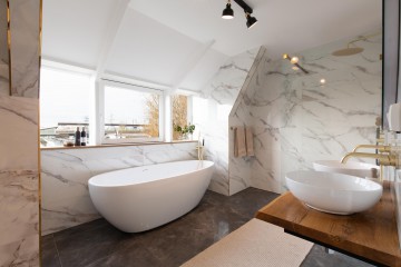 sha256:d246dc3220a790130c3f67799ca1455f49d689b8476f6fda1d8614dbf6ac0a04