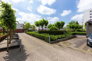 sha256:d99b1f799daacf21a3b31e9ce260b9ab1a5d222a0788657edb7a309793e22db6