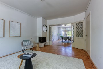 sha256:db95ce4afcab66919626a128fba1597dcfdc39f95c729e08dac3d09157ba7758