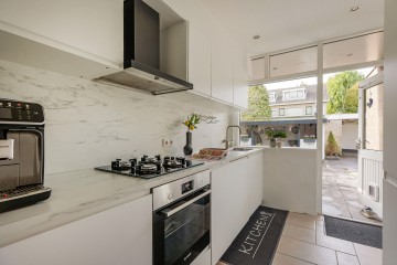 sha256:ddc1c47e63b1ec1f94ba0a4385ab1dc3a922cc489d31568c635a0d0db612f3ae