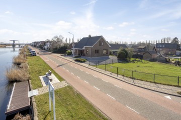 sha256:dec601c9375a3ed29e72b9790c03d3e2ae569d63ece633add89ddd83cd5d8a17