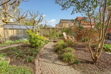 sha256:df2e1323bd82e3dd80827b9c531b3a748120bdceae8f63643ec817a428672d6c