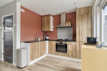 sha256:e63f76fd69e88df8d760149cca96466df1c6bba5eb833f201d990035ac6cefac