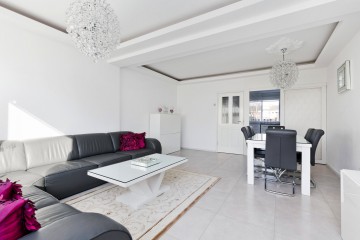 sha256:e97a7b1024c953968e596b895e693b0388a4f5c5569f2b9d40cd54ac3d586066