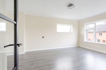 sha256:eab42997c575b92a2a6fd09ebbb6d937fb2681347d2a7ae4ee1cff0217a9882d