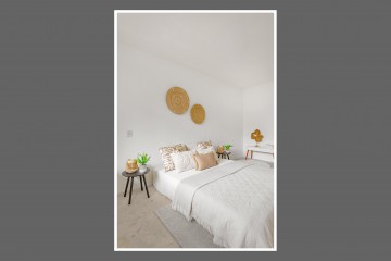 sha256:ec2a9279e134377282968815f26134d03a38b2550ab73d433bf41e5aac118a31