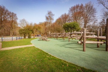 sha256:ec451e6ff70bc3210c0f0f55069c74b078f33646e03c3907e5c26652af0bd070