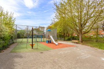 sha256:ee79d9cb6abc30ab3258ba991b1e2c8cd3445711ef98d974e9cf21c045abb064