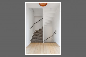 sha256:f5f0c9051fc8a08a076e8b38120529fdd879ef443ee859a1375f80d1eaf66c11