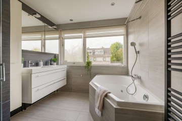 sha256:f6361588eeccb214623b9634f2000ef9495581b85e40926009421aec20b926b1