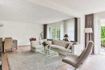 sha256:fb15134b251ae08c95e16632d781c1eb0734ed18c6eed758a255cde7ff7ae37a